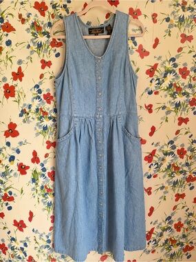 eddie bauer denim dress Flare Shirtdress S/M OMNIA The Dina Strapless Denim Mini Dress is the perfect spring and gameday dress for women who love a flattering Eddie Button Front 90s Denim